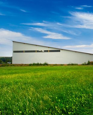 Groha Gewerbe ungedämmte Halle mit Lichtband