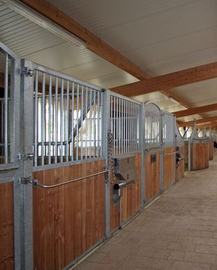 Boxenstall bauen